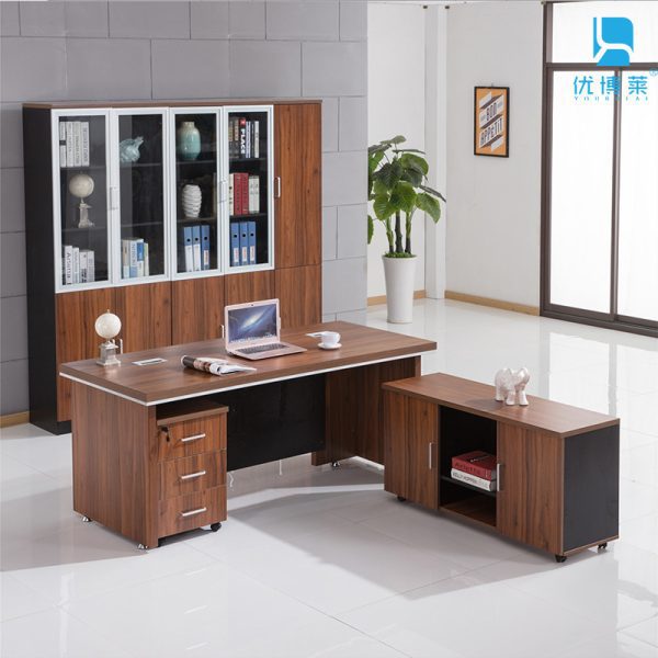 Bàn giám đốc hiện đại 2m PD35890