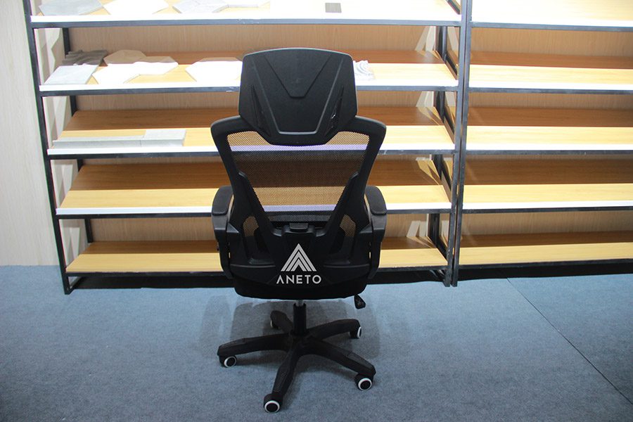 Ghế công thái học gác chân ngả lưng 160 độ