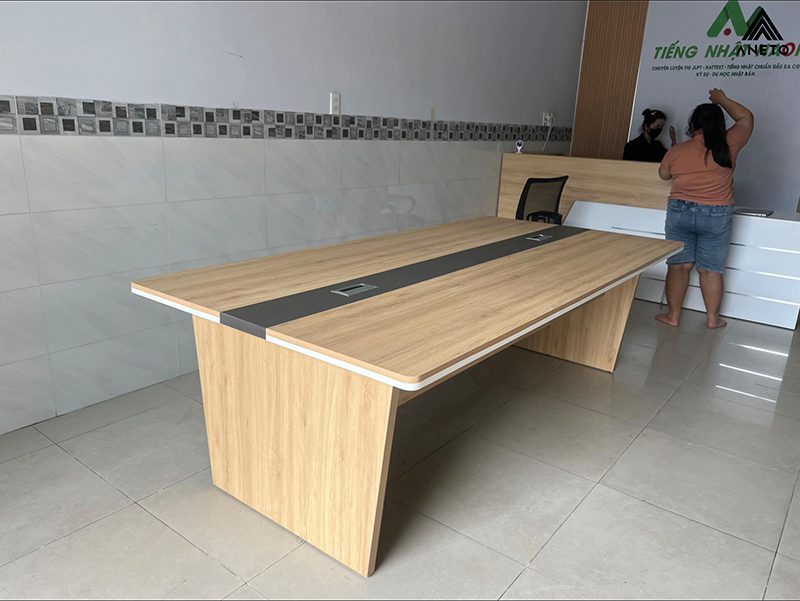 7 mẫu bàn giám đốc đẹp mê hồn do Aneto trực tiếp lắp đặt