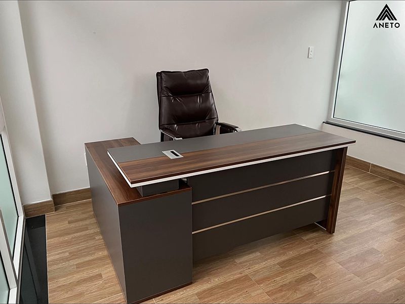 7 mẫu bàn giám đốc đẹp mê hồn do Aneto trực tiếp lắp đặt