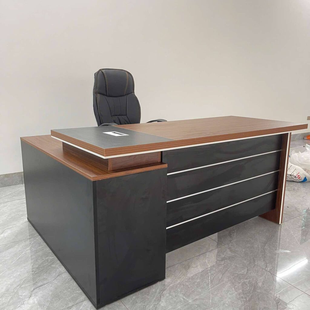 Bàn Giám Đốc – Vị Thế Lãnh Đạo Được Định Hình Từ Thiết Kế