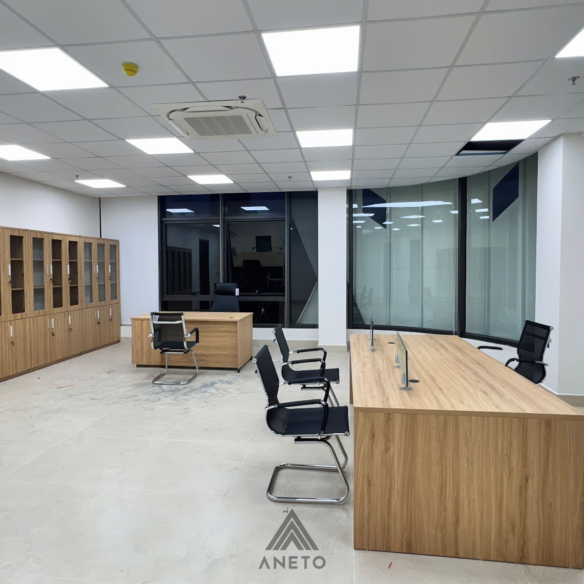 Bàn Họp – Nơi Kiến Tạo Quyết Sách Và Nuôi Dưỡng Văn Hóa Doanh Nghiệp