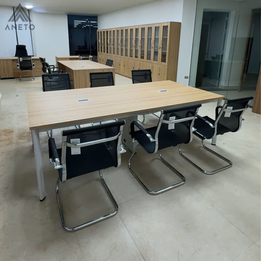 Bàn Họp – Nơi Kiến Tạo Quyết Sách Và Nuôi Dưỡng Văn Hóa Doanh Nghiệp