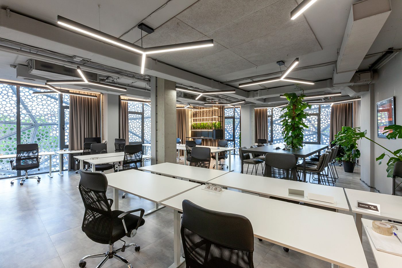 Đổi mới không gian văn phòng: Tại sao nhiều doanh nghiệp vẫn loay hoay? Đổi mới không gian văn phòng: Tại sao nhiều doanh nghiệp vẫn loay hoay?