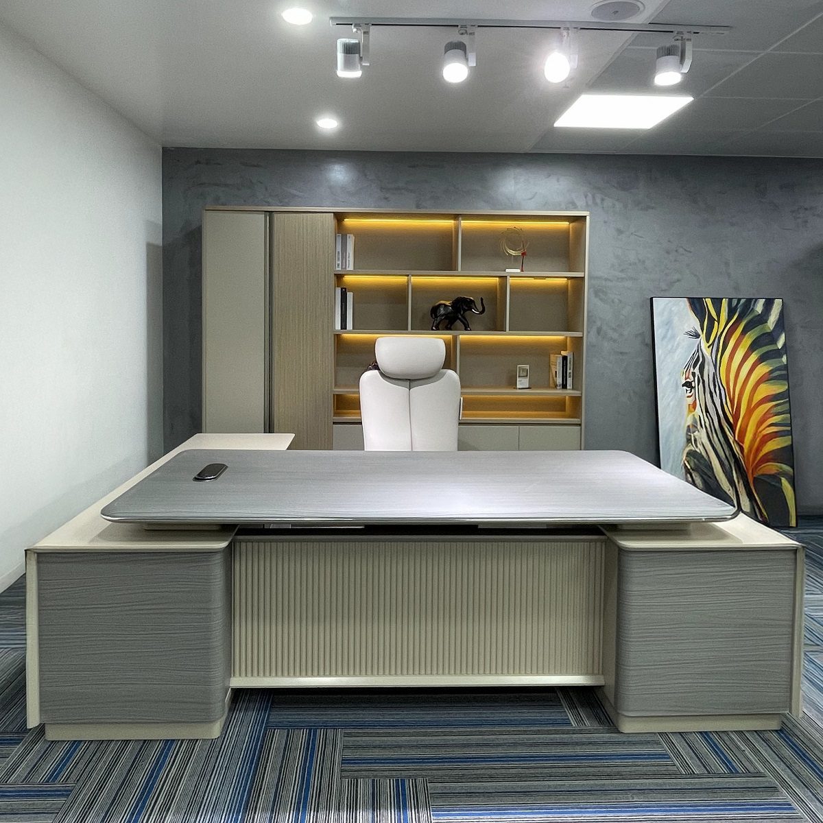 6 mẫu bàn giám đốc nhập khẩu được khách chọn nhiều nhất năm nay