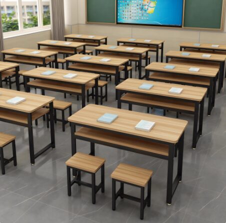 Những Sai Lầm Khi Mua Bàn Học Cho Con Mà Bố Mẹ Nên Tránh