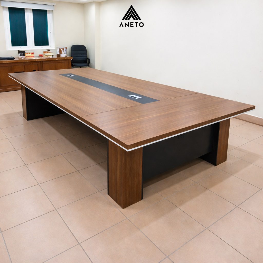 Dự Án Lắp Đặt Bàn Họp Và Tủ Văn Phòng Tại Phố Phạm Văn Nghị