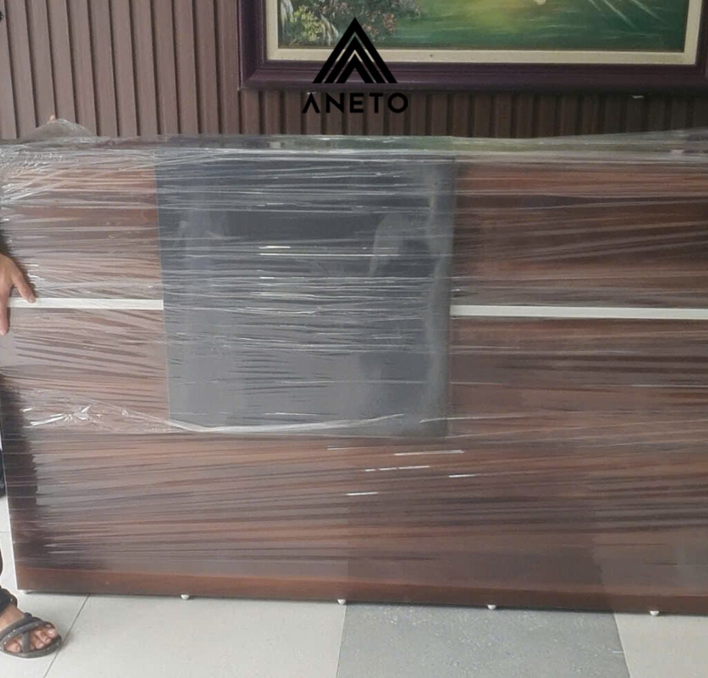 Dự án thiết kế – sản xuất – thi công quầy lễ tân văn phòng tại Trung Kính, Hà Nội