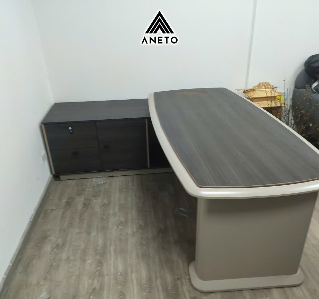 Bàn Giám Đốc Nhập Khẩu ANETO – Nâng Tầm Không Gian Lãnh Đạo Tại Trường Thịnh Bàn Giám Đốc Nhập Khẩu ANETO – Nâng Tầm Không Gian Lãnh Đạo Tại Trường Thịnh