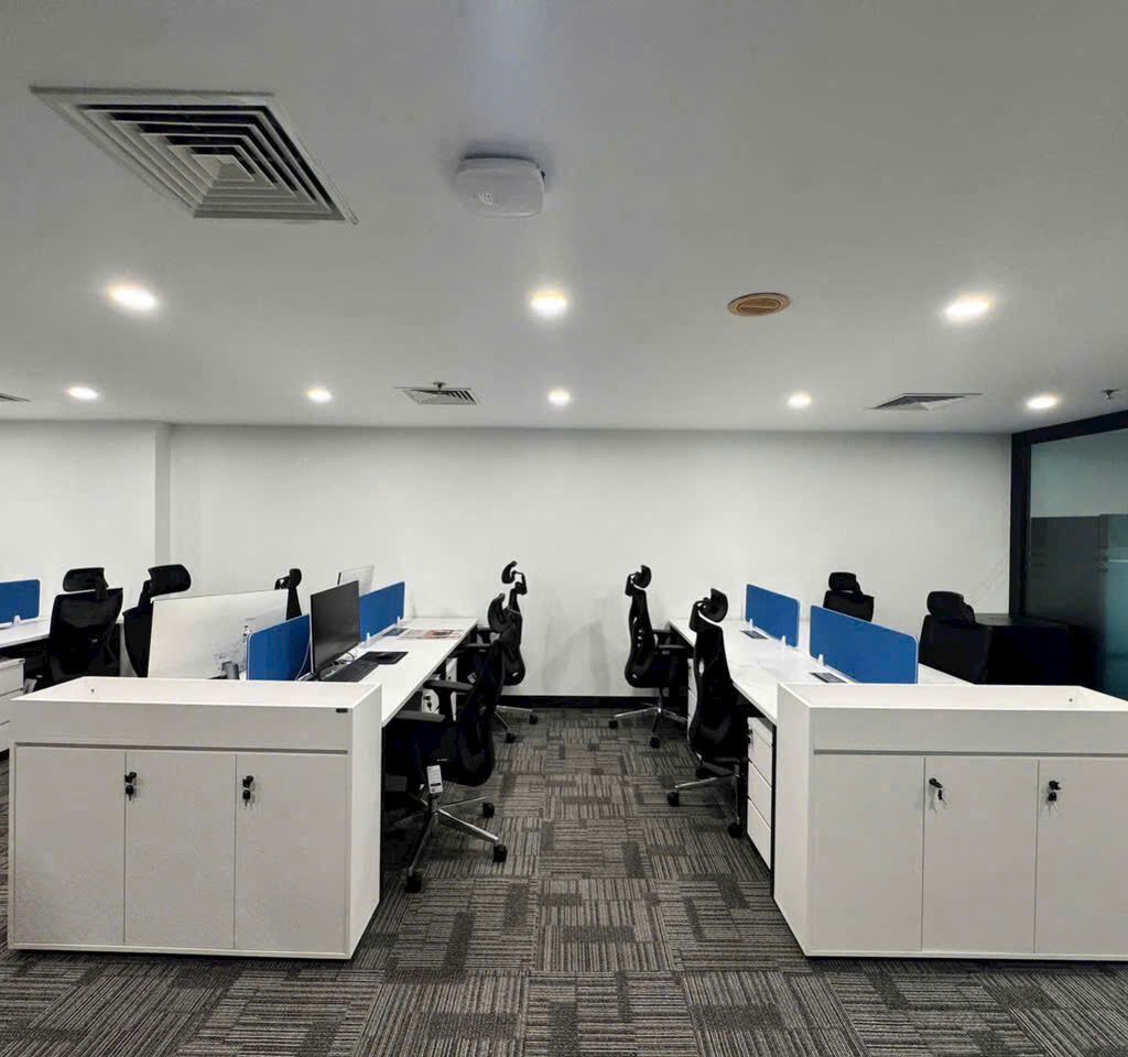 Cách chọn cụm bàn làm việc cho văn phòng hiện đại Cách chọn cụm bàn làm việc cho văn phòng hiện đại