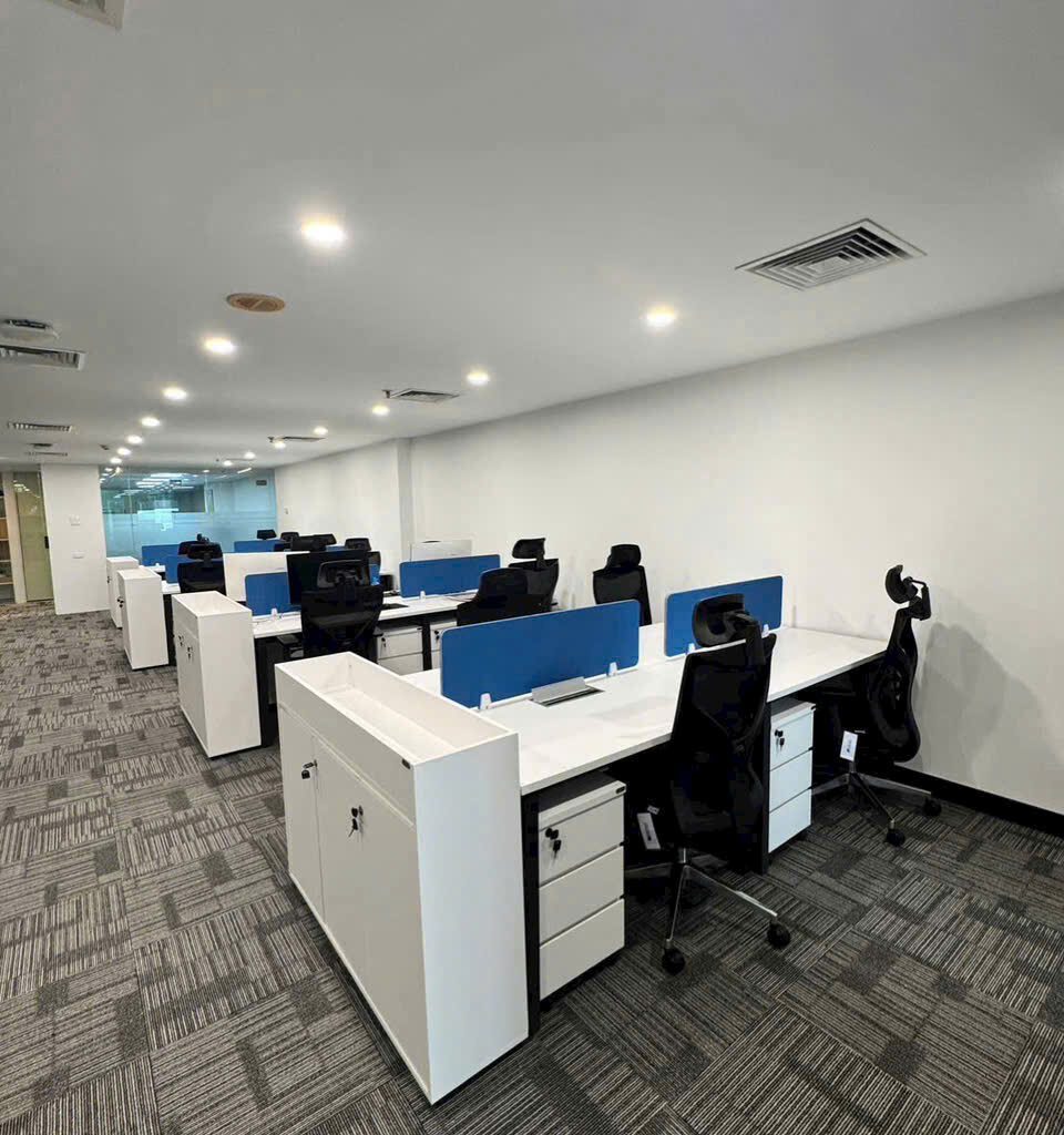 Cách chọn cụm bàn làm việc cho văn phòng hiện đại Cách chọn cụm bàn làm việc cho văn phòng hiện đại