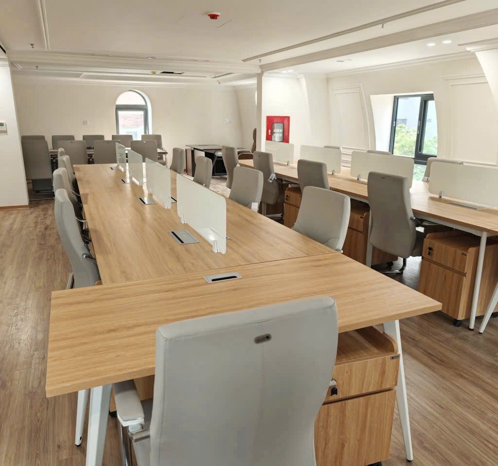 Cách chọn cụm bàn làm việc cho văn phòng hiện đại Cách chọn cụm bàn làm việc cho văn phòng hiện đại