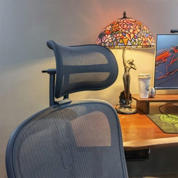 tua dau athena ghe herman miller aeron sp4