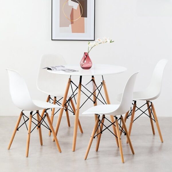 mo ta ban cafe eames tron d800 mau trang